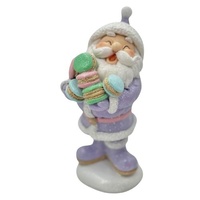 Pastel Santa w/Macaroon