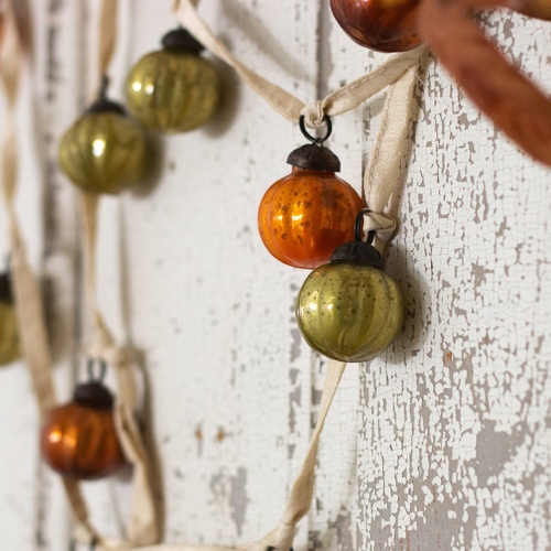 Mini Pumpkin Glass Garland