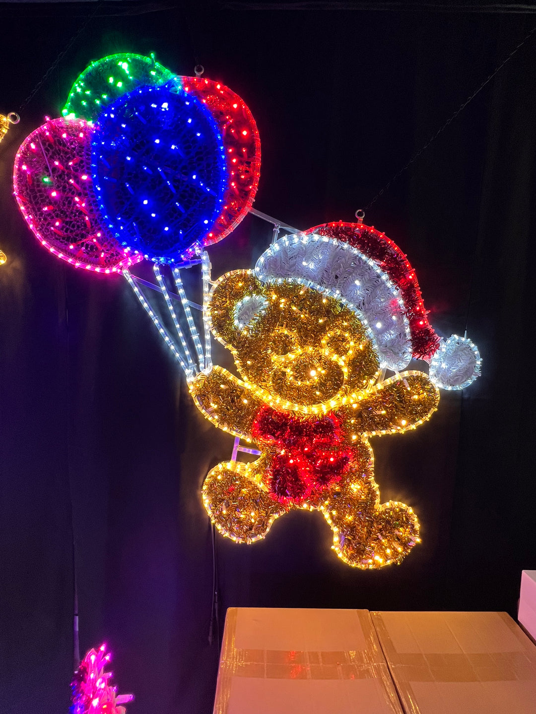 Floating Teddy | Christmas Motif Light